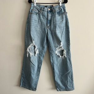 NWT Universal Thread Straight Leg Jeans Size 8